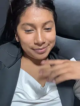 Snapshot of LinnaGardenia chatting on 26, 12, 2024 LinnaGardenia online show from 26, 12, 2024