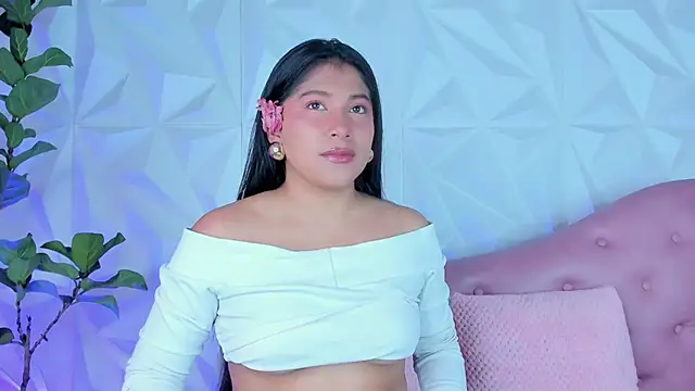 Snapshot of LinnaGardenia chatting on 20, 1, 2025 LinnaGardenia online show from 20, 1, 2025