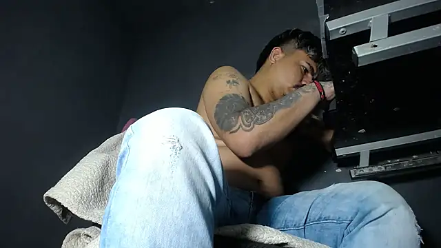 DickMasterfindom online show from 6, 2, 2025
