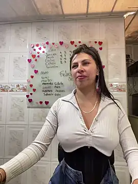 Alanna atm  online show from 21, 12, 2024