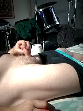 iambradz online show from 15, 10, 2025