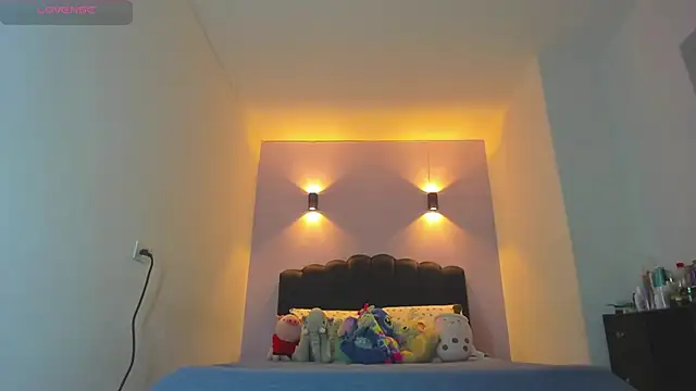 Sofia Clauss  online show from 22, 2, 2026