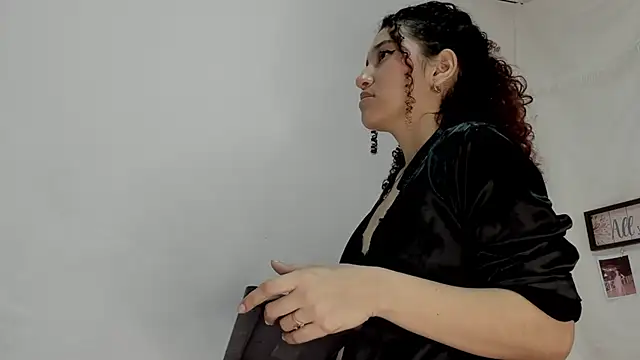 gabriela duarte1 online show from 2, 2, 2025