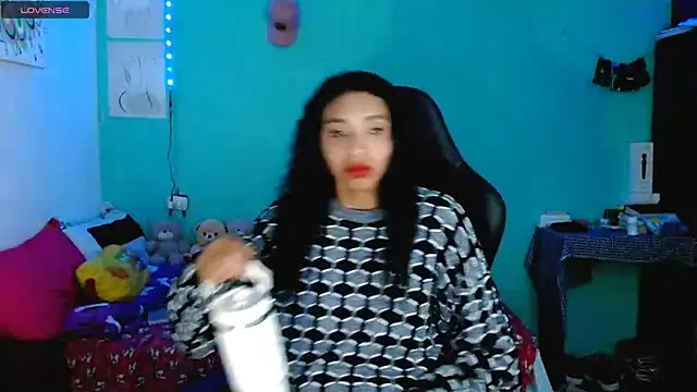 Snapshot of sensitive_brunette chatting on 8, 3, 2026 sensitive brunette online show from 8, 3, 2026