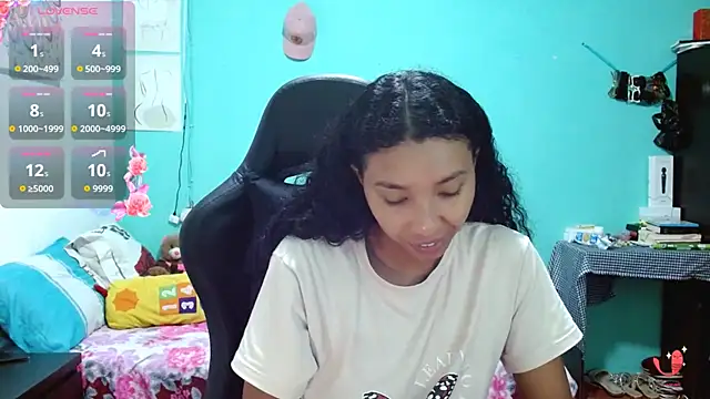 Snapshot of sensitive_brunette chatting on 13, 3, 2026 sensitive brunette online show from 13, 3, 2026