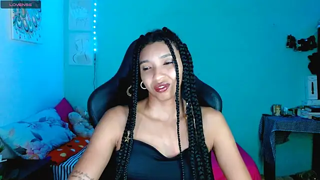 Snapshot of sensitive_brunette chatting on 7, 4, 2026 sensitive brunette online show from 7, 4, 2026