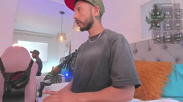 Tom cooper  online show from 18, 12, 2025