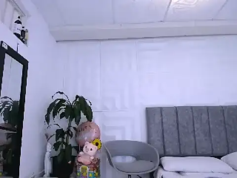 Snapshot of nataly_red chatting on 24, 1, 2025 nataly red online show from 24, 1, 2025