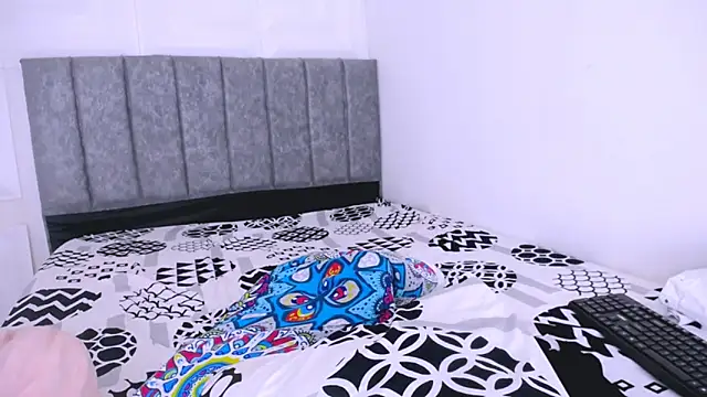 Snapshot of nataly_red chatting on 17, 2, 2025 nataly red online show from 17, 2, 2025