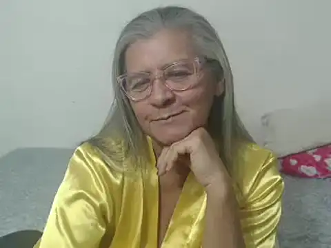 candy mature  online show from 11, 1, 2025