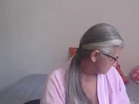 candy mature  online show from 14, 1, 2025