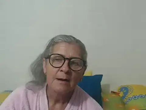 candy mature  online show from 19, 1, 2025
