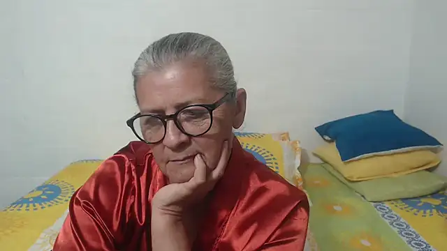 candy mature  online show from 3, 2, 2025