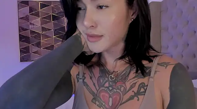 Snapshot of vangie_ chatting on 7, 2, 2025 vangie online show from 7, 2, 2025
