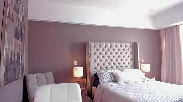 Snapshot of vangie_ chatting on 17, 11, 2025 vangie online show from 17, 11, 2025