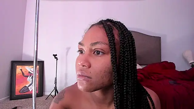 Snapshot of yiauana chatting on 10, 10, 2025 yiauana online show from 10, 10, 2025