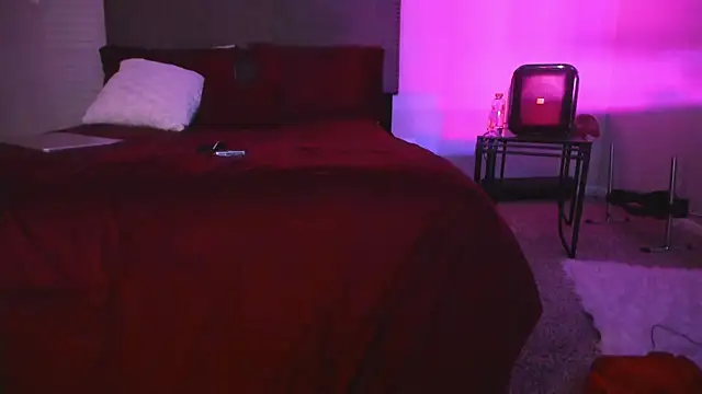 Snapshot of yiauana chatting on 19, 11, 2025 yiauana online show from 19, 11, 2025