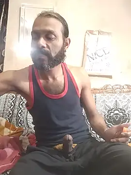 BadBoySmoker7070 online show from 8, 12, 2024