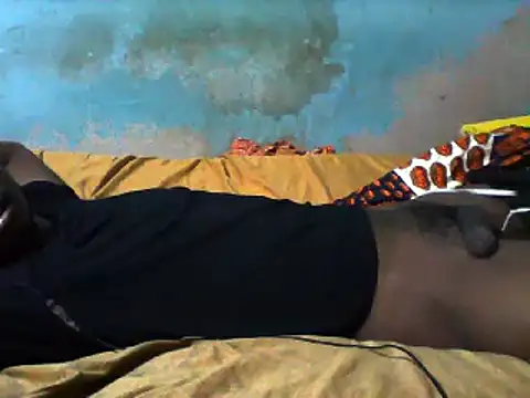 Snapshot of little__joy chatting on 21, 2, 2025 little  joy online show from 21, 2, 2025