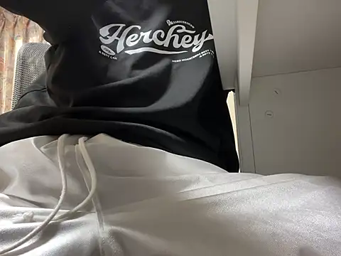 Snapshot of lkun9 chatting on 26, 12, 2024 lkun9 online show from 26, 12, 2024