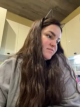 Karolina llove online show from 18, 10, 2025