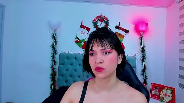 lina bedoya  online show from 21, 12, 2024