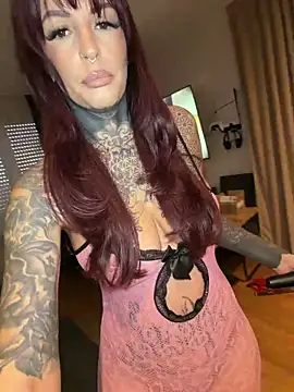 Snapshot of AileenInkOfficial chatting on 12, 2, 2026 AileenInkOfficial online show from 12, 2, 2026