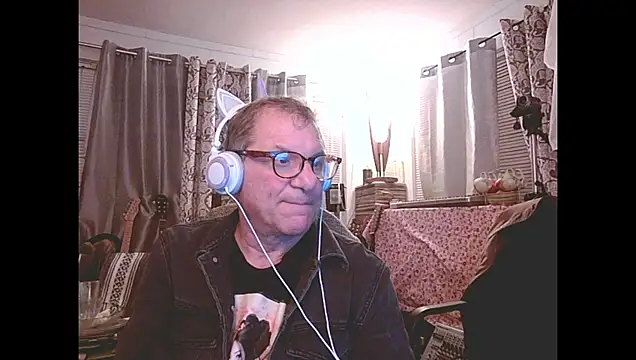 coryassman online show from 14, 10, 2025