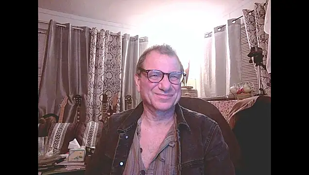 coryassman online show from 15, 10, 2025