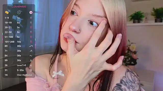 arielabradberry online show from 14, 10, 2025