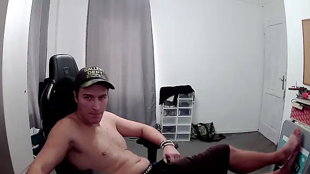 PKrisztian online show from 10, 10, 2025