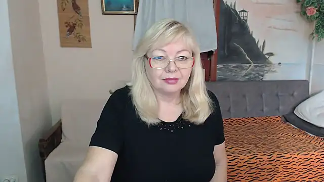 EvelynLoveShy online show from 16, 11, 2025