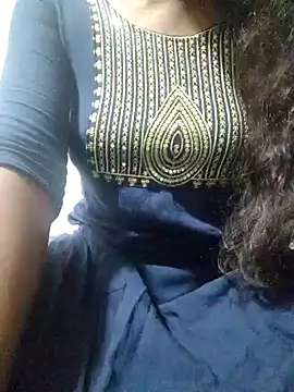 rituporna2004 online show from 24, 1, 2025