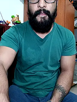 HombreS3n online show from 1, 2, 2025