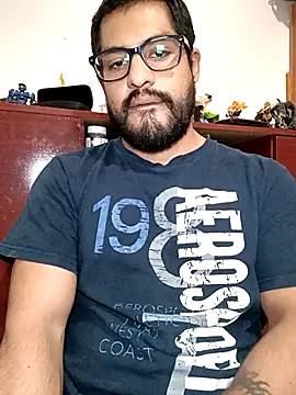HombreS3n online show from 11, 3, 2025