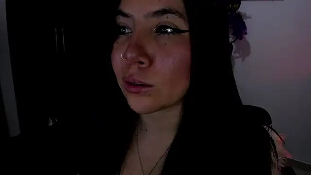 AilynRed online show from 7, 2, 2025