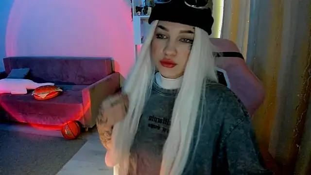 Ledy WWWII online show from 27, 12, 2024