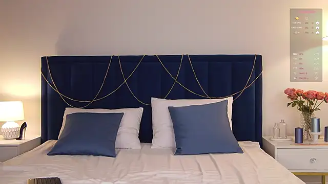 MilaDemies online show from 11, 1, 2025