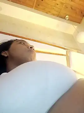 lia mariana online show from 10, 1, 2026