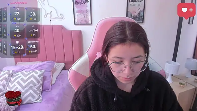 Amy joones online show from 22, 12, 2025