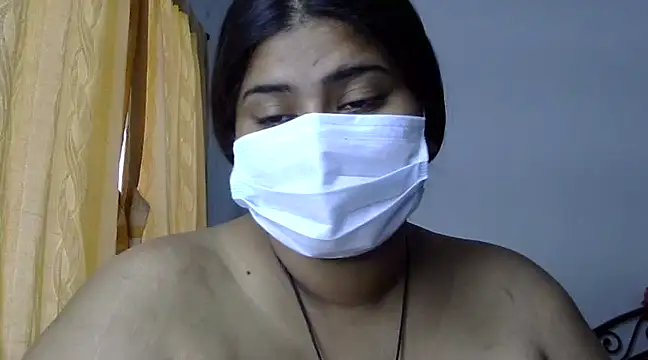 cutelady65 online show from 5, 3, 2025