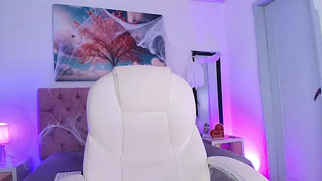 Snapshot of Julianaa_Castro_ chatting on 23, 10, 2025 Julianaa Castro online show from 23, 10, 2025