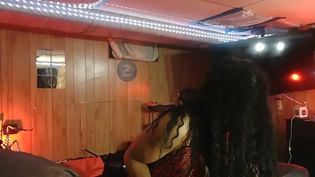 Tsnitra online show from 20, 10, 2025