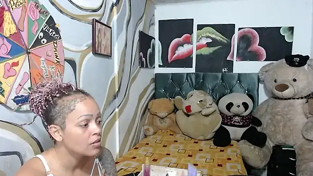 manzanahot9 online show from 6, 1, 2026