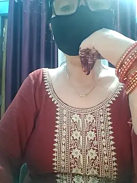 Snapshot of Aishwaryaa_69 chatting on 11, 10, 2025 Aishwaryaa 69 online show from 11, 10, 2025