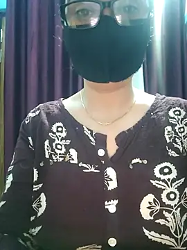 Snapshot of Aishwaryaa_69 chatting on 12, 10, 2025 Aishwaryaa 69 online show from 12, 10, 2025