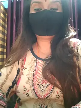 Snapshot of Aishwaryaa_69 chatting on 13, 10, 2025 Aishwaryaa 69 online show from 13, 10, 2025