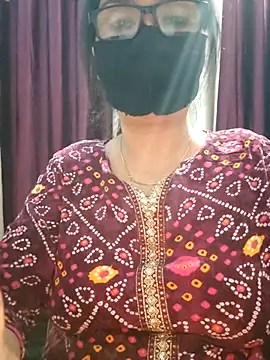 Snapshot of Aishwaryaa_69 chatting on 19, 10, 2025 Aishwaryaa 69 online show from 19, 10, 2025