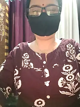 Snapshot of Aishwaryaa_69 chatting on 31, 10, 2025 Aishwaryaa 69 online show from 31, 10, 2025