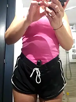 Kitty Doll69 online show from 9, 12, 2024